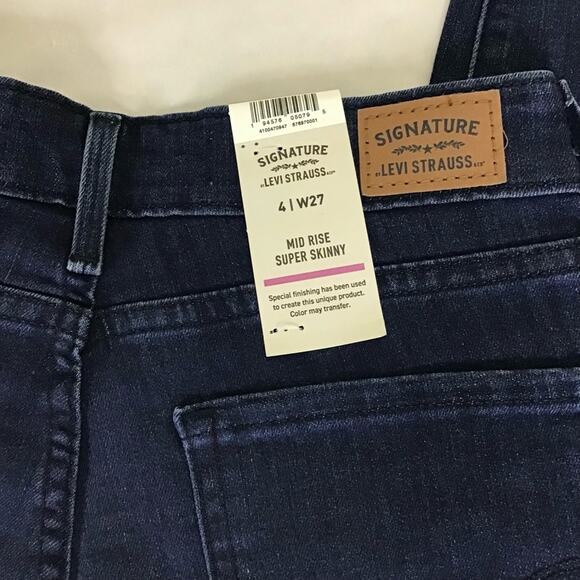Levi Strauss simply stretch   Dark wash mid rise super skinny Jeans sz 4 - Picture 10 of 11